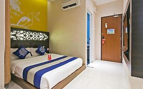 Oyo 288 Sri Enstek Hotel